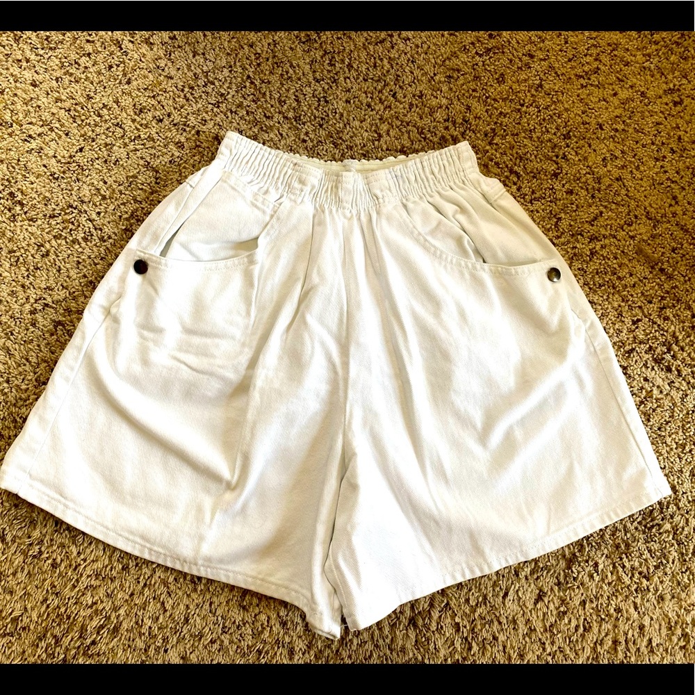 Vintage white Congo trader shorts